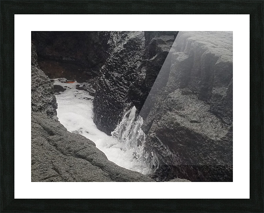 HiloBayBW3 Picture Frame print