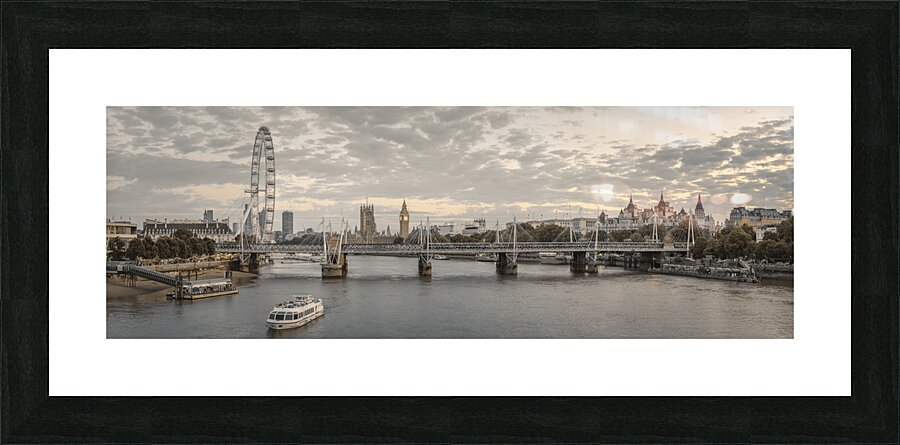 London Evening Picture Frame print