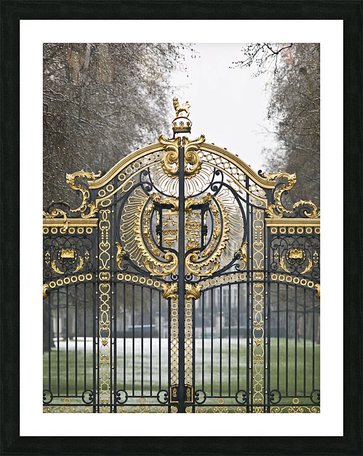Green park gate Picture Frame print