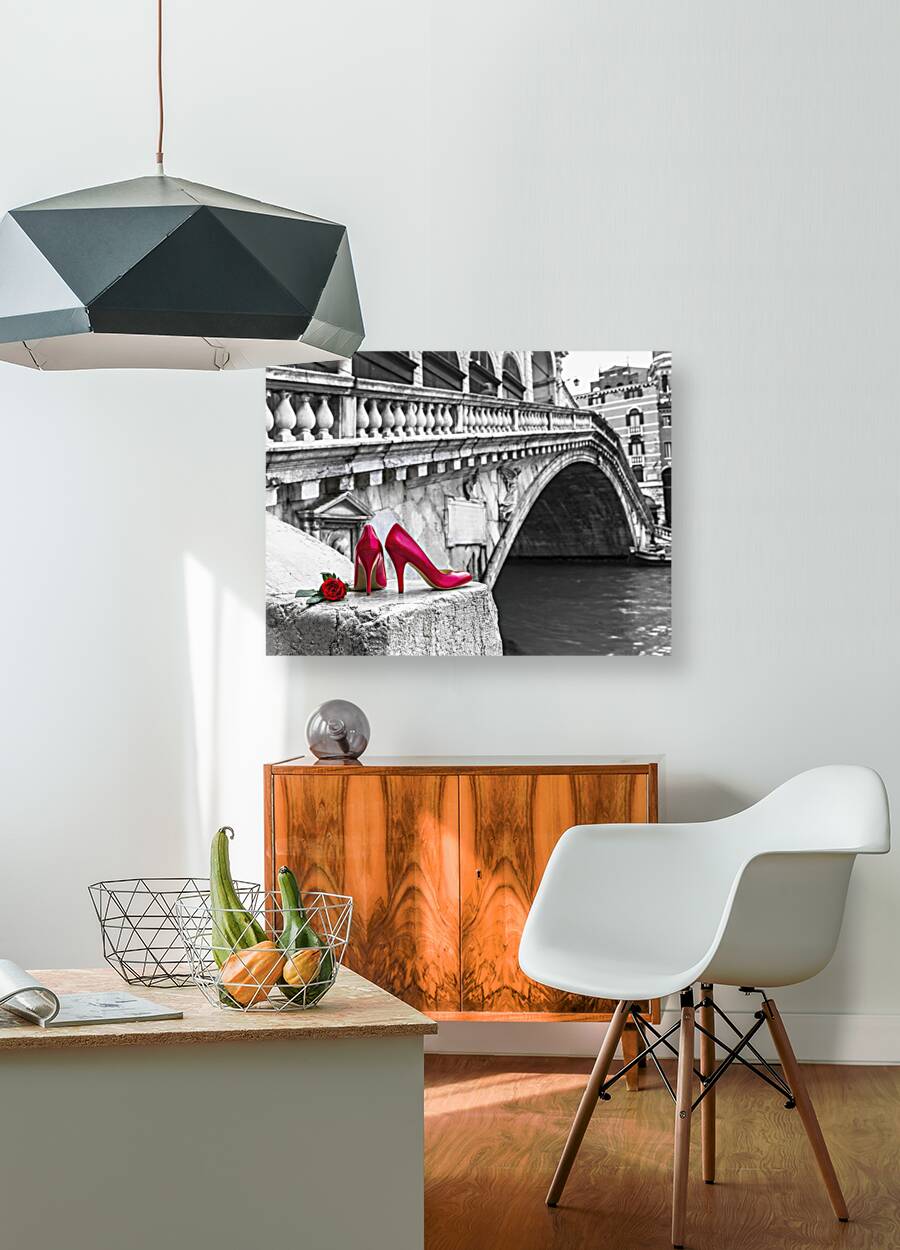 High heels on Rialto Bridge Reproduction