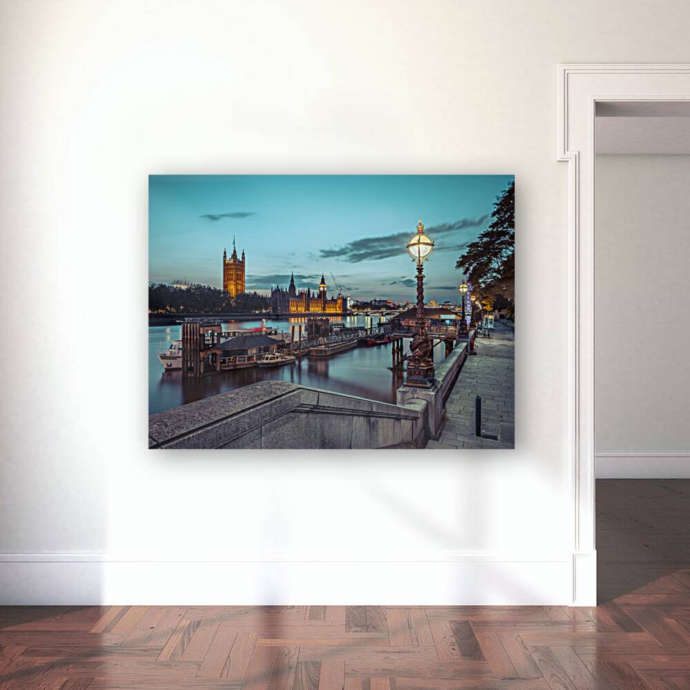 Twilight Thames Embrace Reproduction
