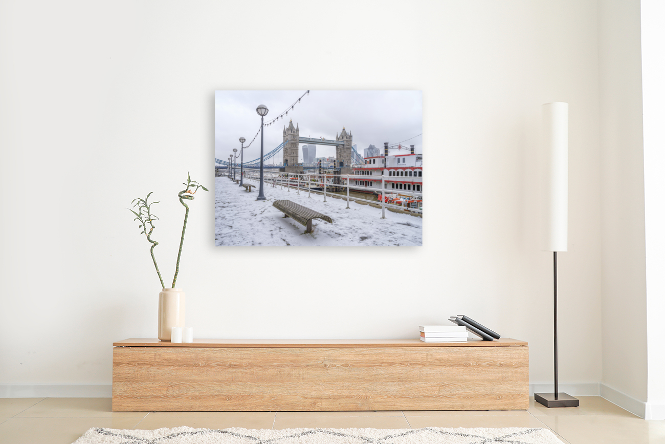 London Winter Reproduction