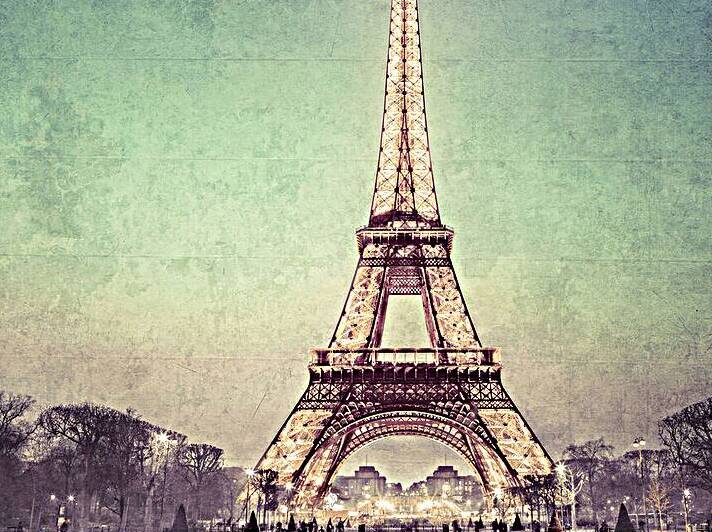 Eiffel tower at Dusk Reproduction