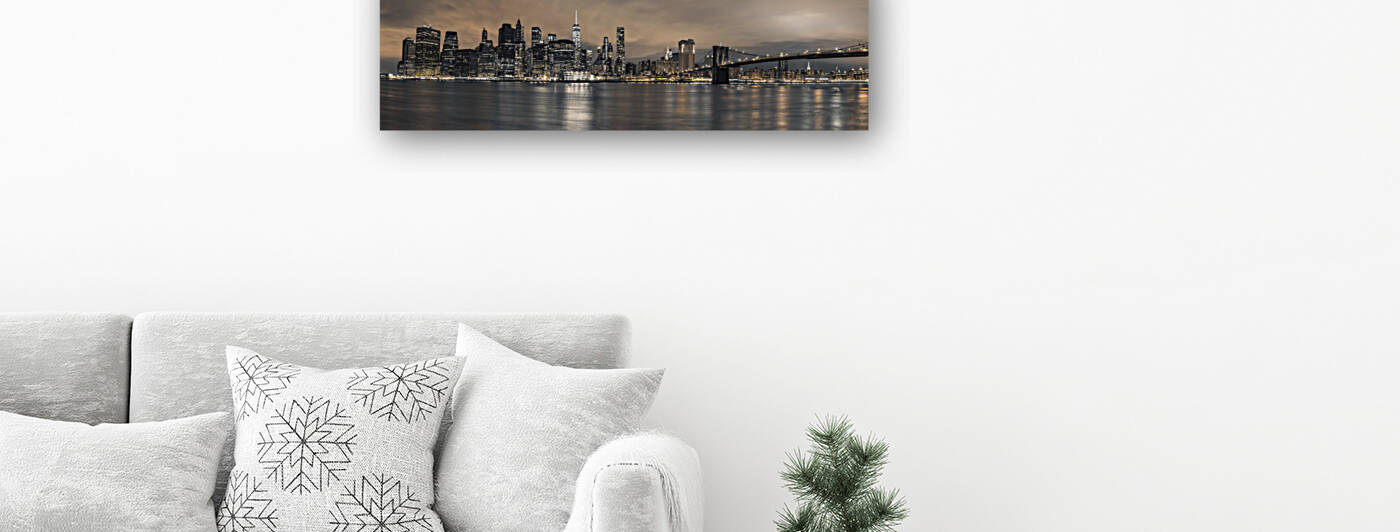 Lower Manhattan Skyline by Assaf Frank