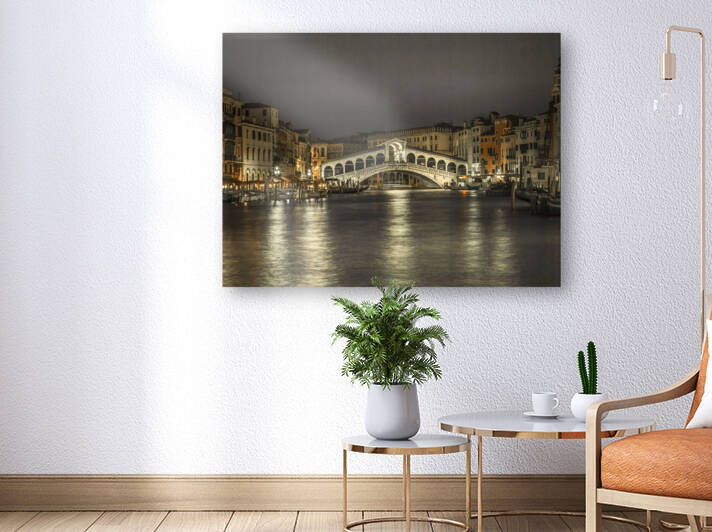 Rialto Bridge by Assaf Frank