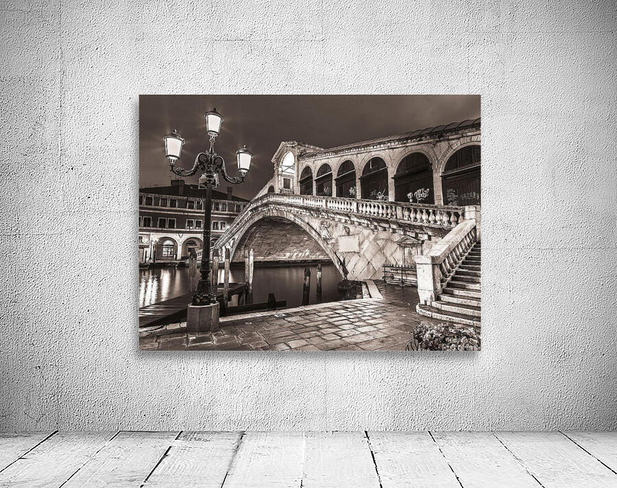 Rialto Bridge Wall Preview
