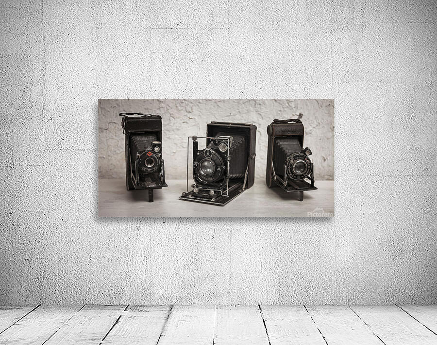 Old cameras Wall Preview