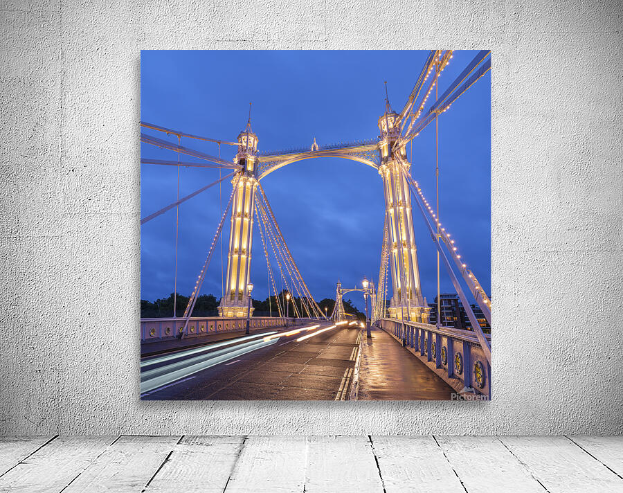 Albert Bridge at Night Wall Preview