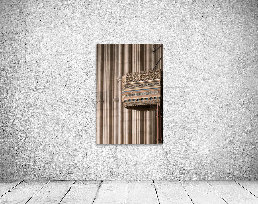 Architectural details in cathedral Wall Preview