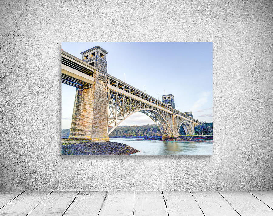 Britania Bridge Wall Preview