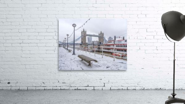 London Winter Wall Preview