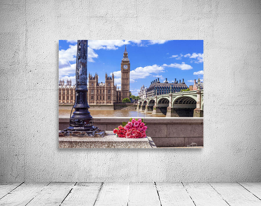 London Love Wall Preview