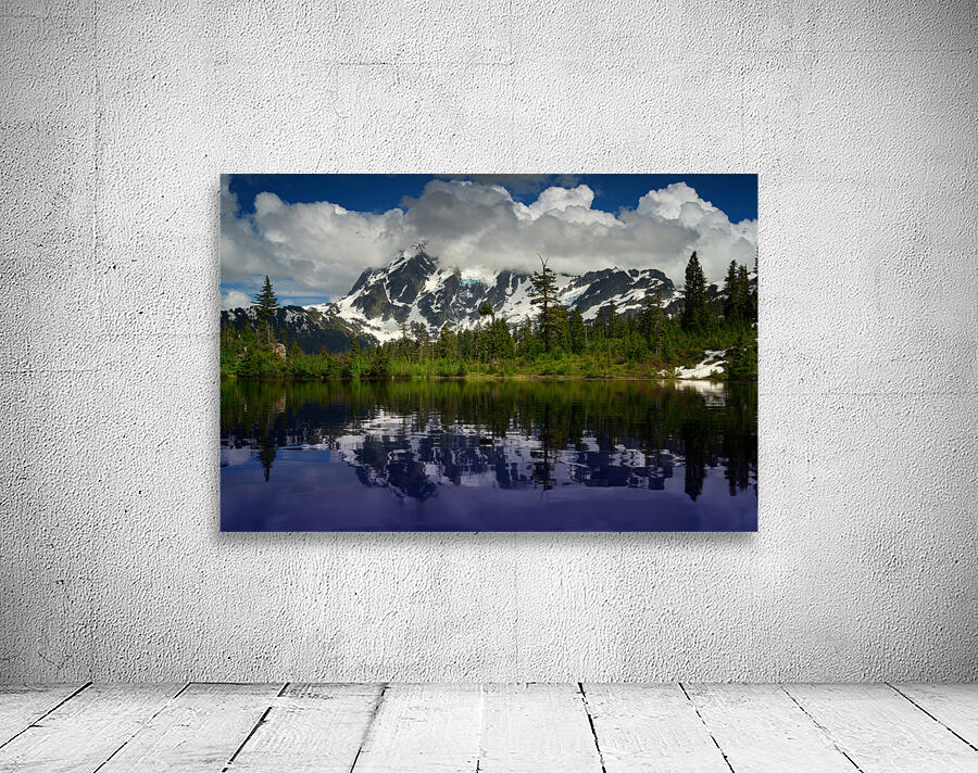 Head in the Clouds Wall Preview