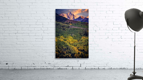 Capitol Peak Wall Preview