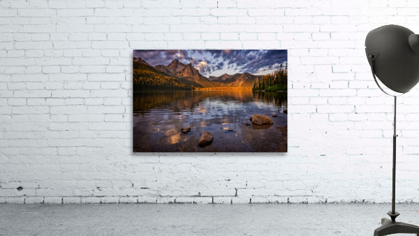 Sawtooth Afire Wall Preview