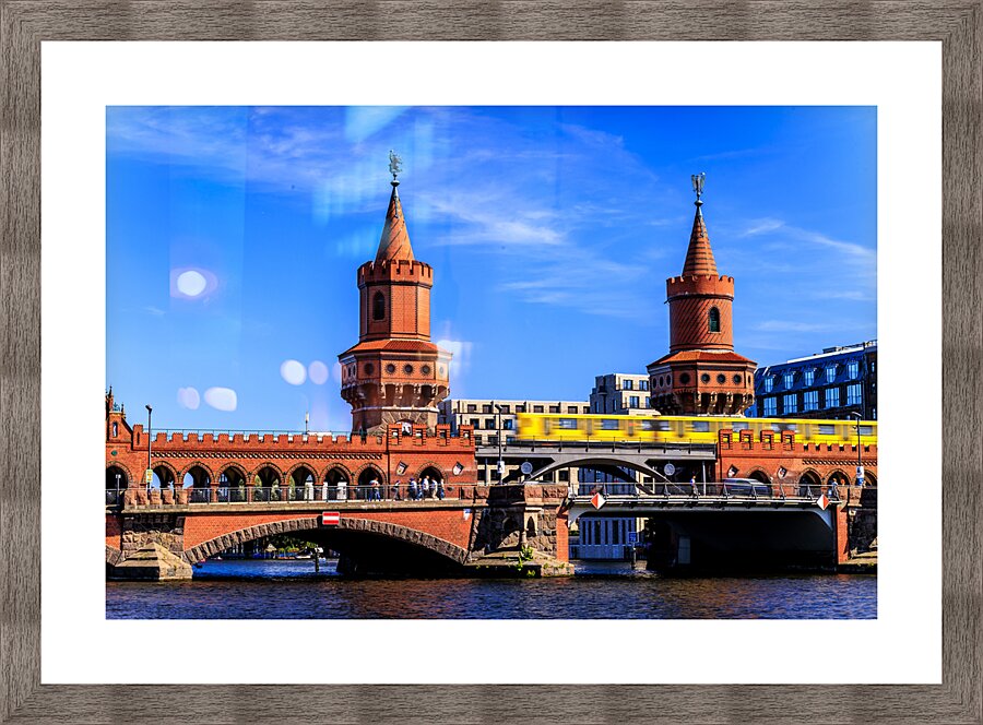 Store Berlin 5L3A3140 Picture Frame print
