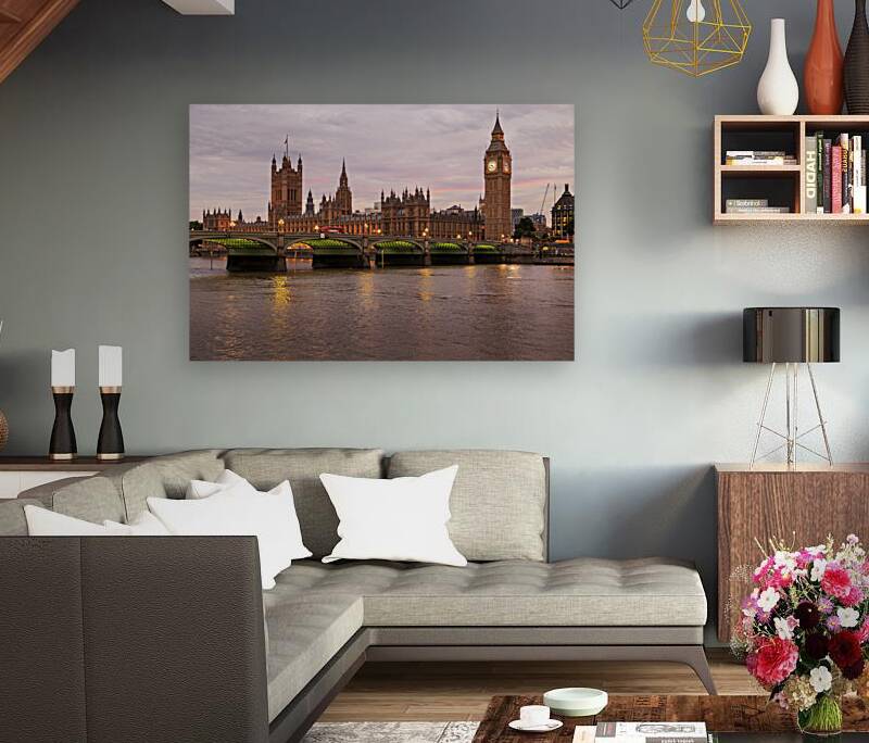 Store London 5L3A2140 Reproduction