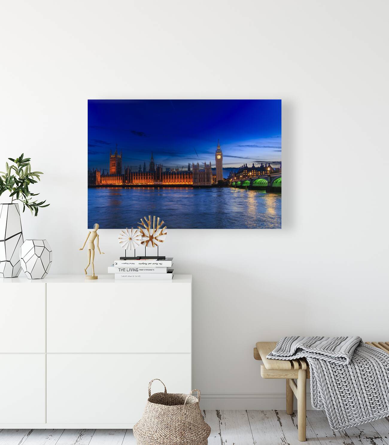 Store London 5L3A1863 Reproduction