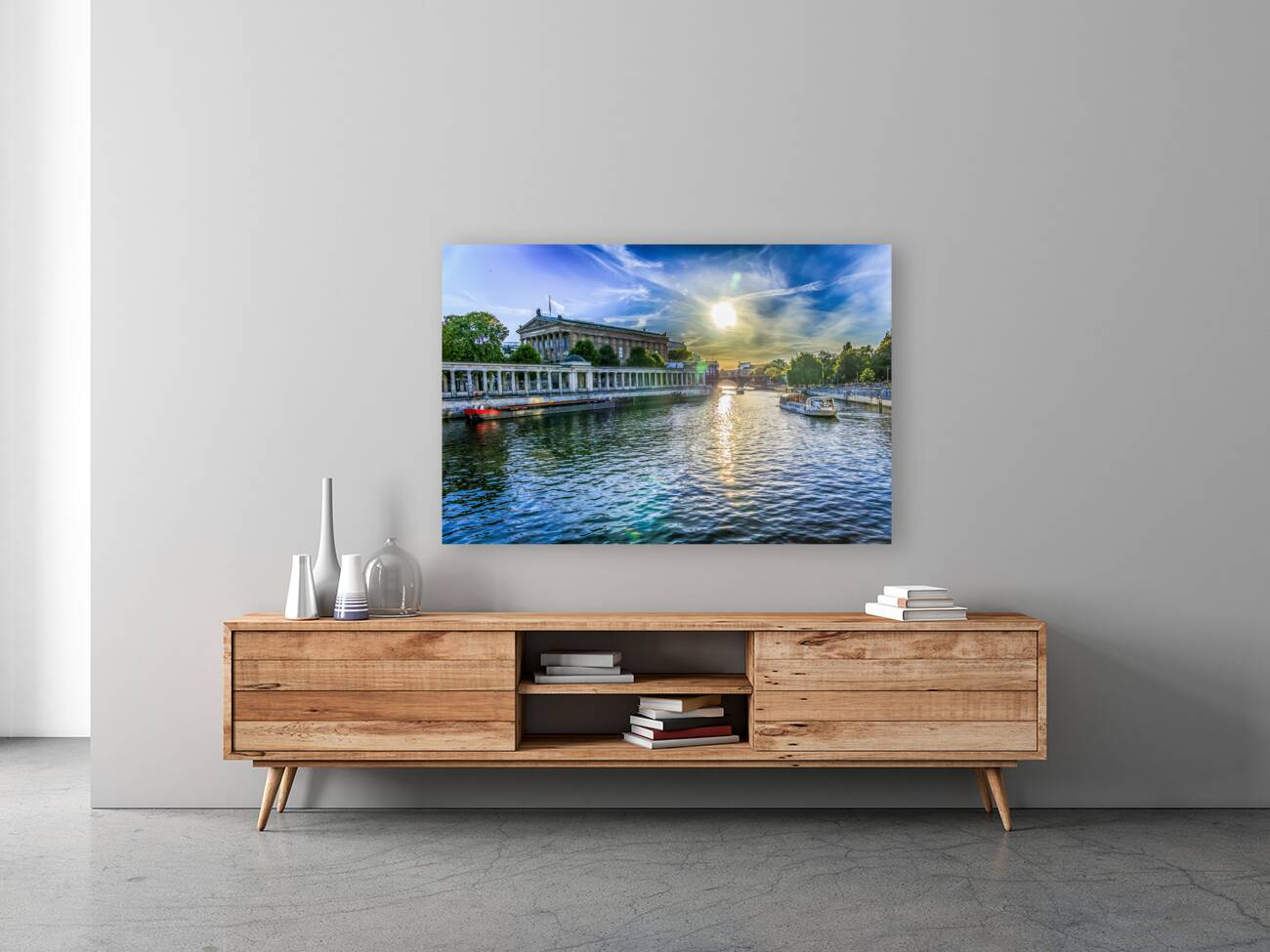 Store Berlin 5L3A3247 Reproduction