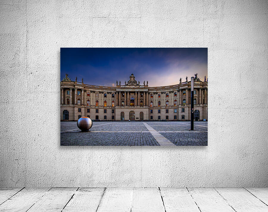 Berlin Humboldt University Wall Preview