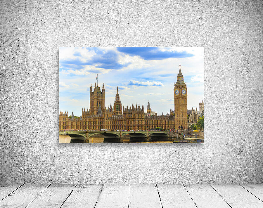 Store London 5L3A1776 Wall Preview