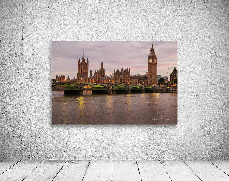 Store London 5L3A2140 Wall Preview