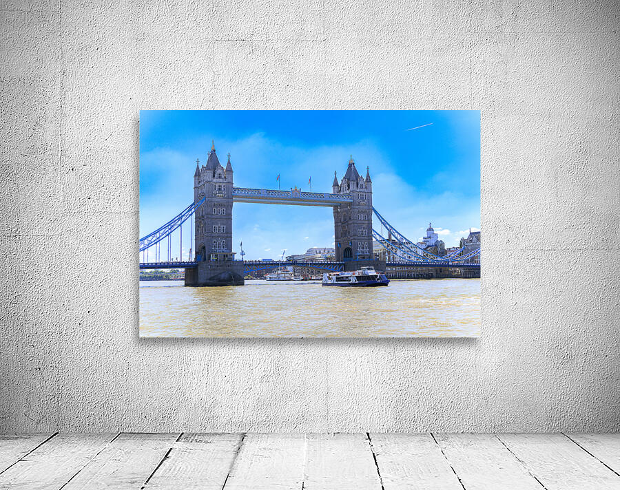 Store London 5L3A1280 Wall Preview