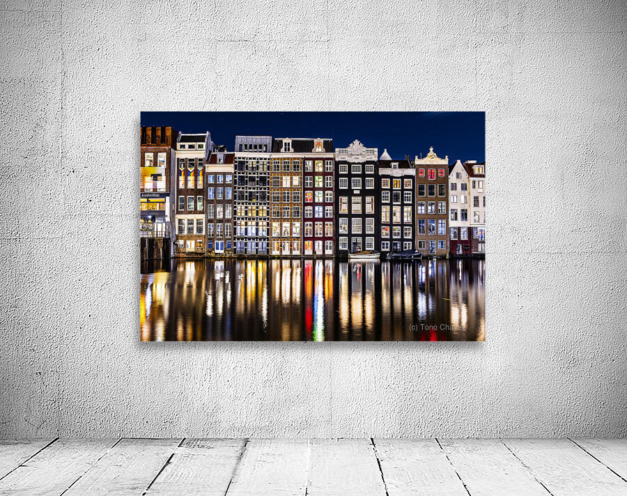 Holland E2A9754 Wall Preview