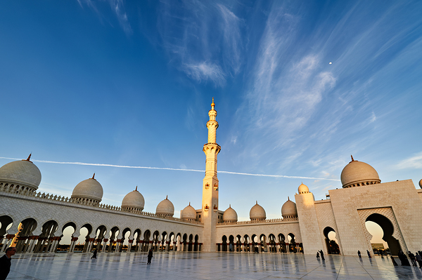 Visit to Sheikh Zayed Grand Mosque in Abu Dhabi at sunset Digital Download