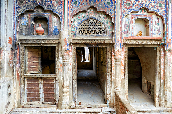 Decorated house in Mandawa showing traditional Shekhawati style Digital Download
