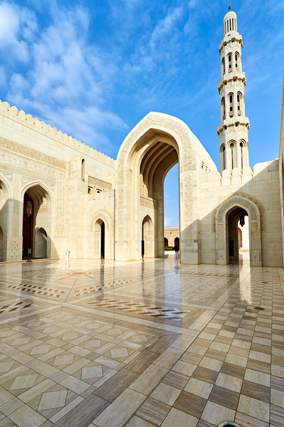 Visit to sultan qaboos grand mosque in muscat oman Digital Download