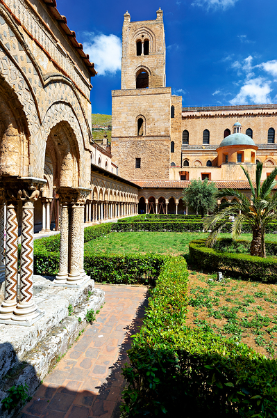 Visit Duomo di Monreale in Palermo Sicily Italy during a sunny d Digital Download