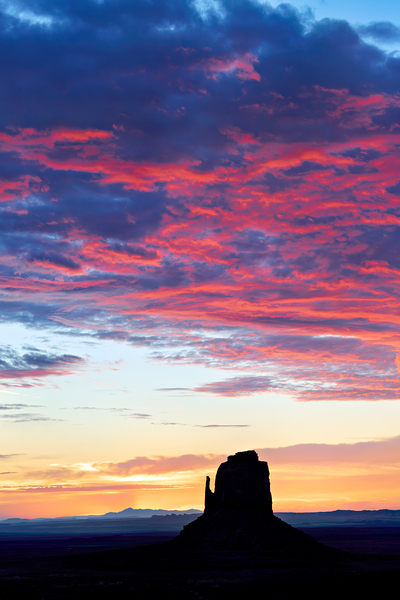View of sunset over Monument Valley in USA Digital Download