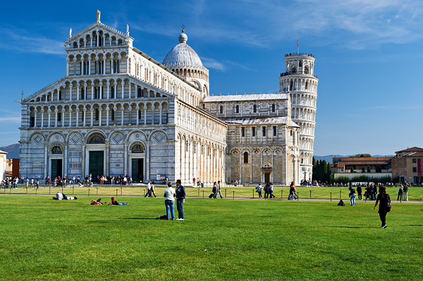Visit to Piazza dei Miracoli in Pisa with the Leaning Tower Digital Download
