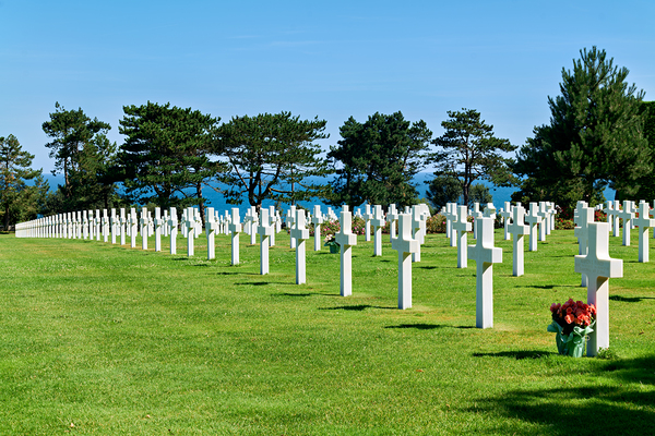 Grave markers at Normandy American Cemetery in Colleville sur Me Digital Download