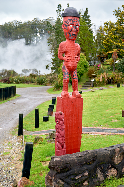 Explore Whakarewarewa village in Rotorua New Zealand with carvi Digital Download