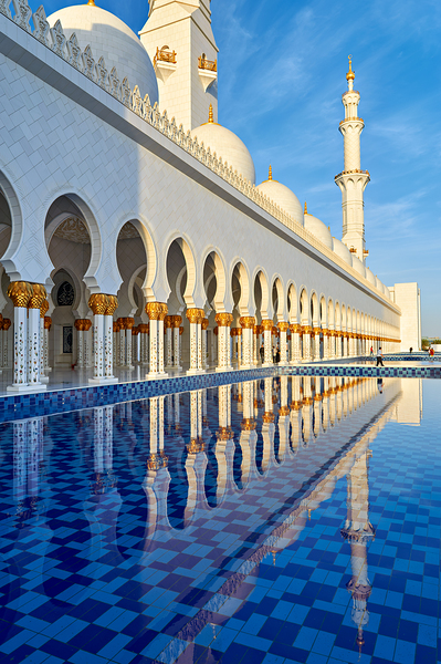 Visit to Sheikh Zayed Grand Mosque in Abu Dhabi at dawn Digital Download
