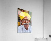Senior man in yellow turban in Jaisalmer Rajasthan India Impression acrylique