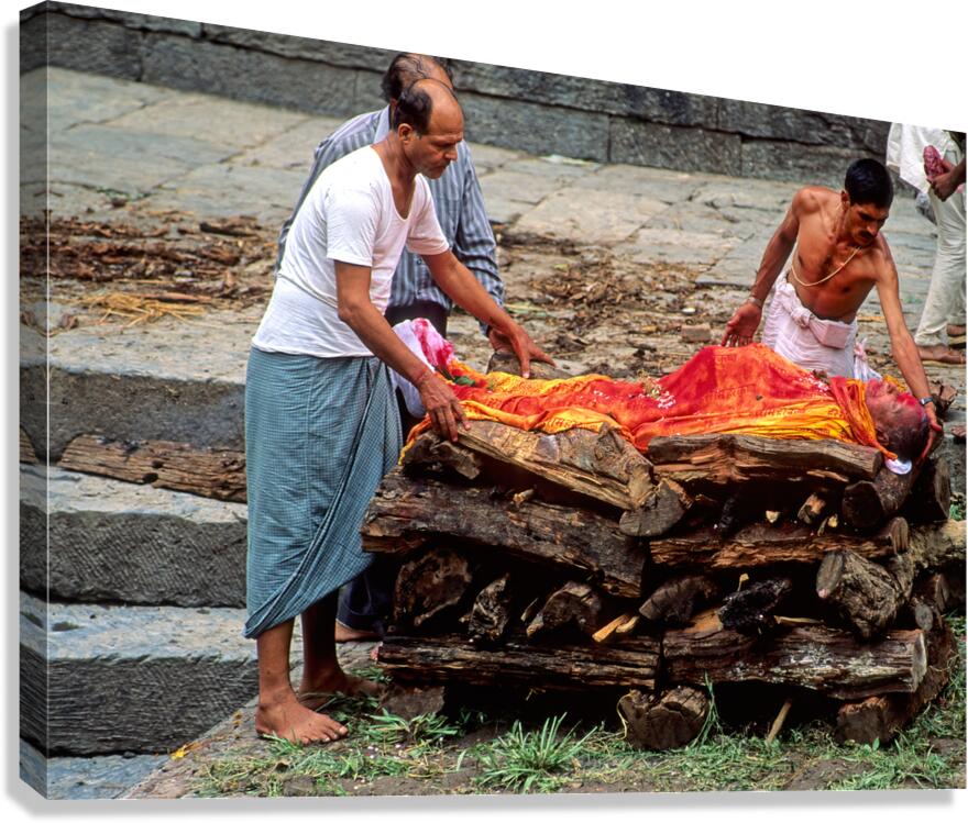 Nepal. Kathmandu. Cremation in Pashupatinath