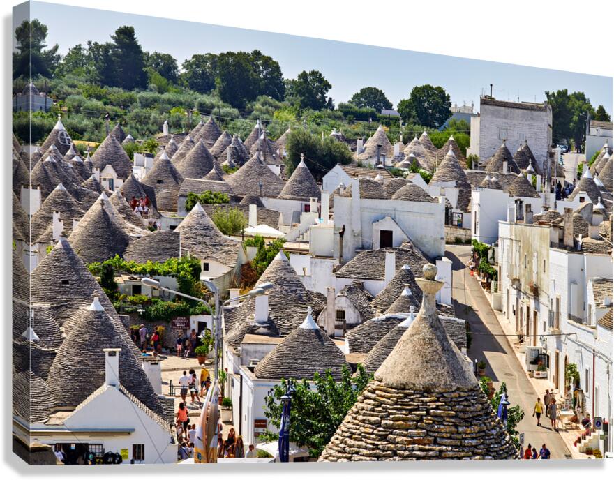 Apulia Puglia Italy. Alberobello. Trulli: traditional Apulian dry stone huts with a conical roof.
