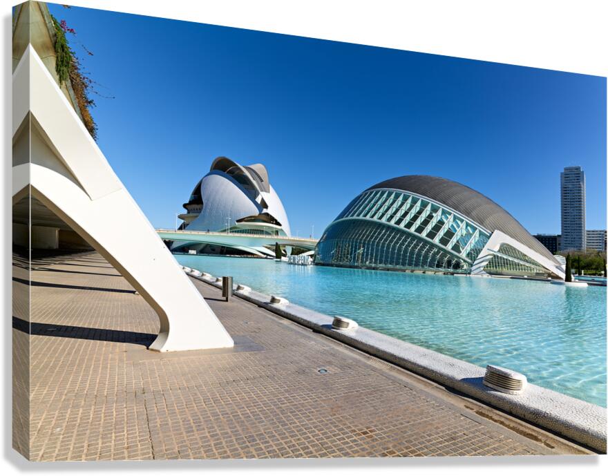 Visit the city of arts and sciences in valencia spain