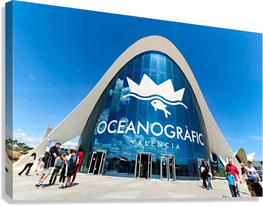 Visit Oceanografic oceanarium in Valencia Spain