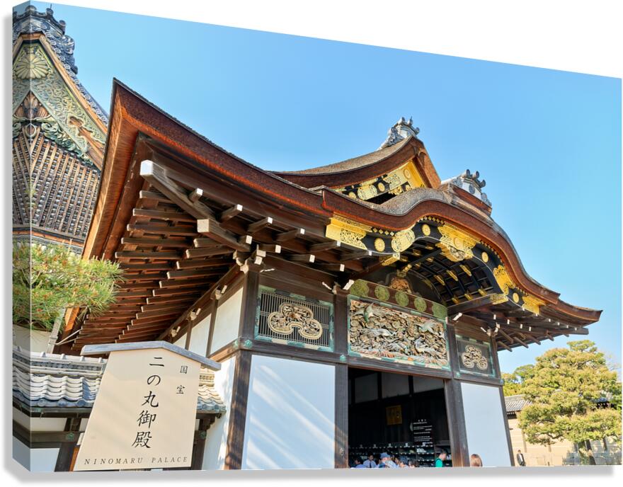 Visit to Nijo Castle in Kyoto with the main gate to Ninomaru Pal