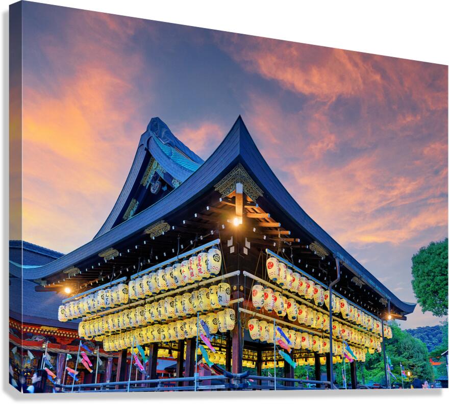 Yasaka shrine in Kyoto with lanterns during sunset