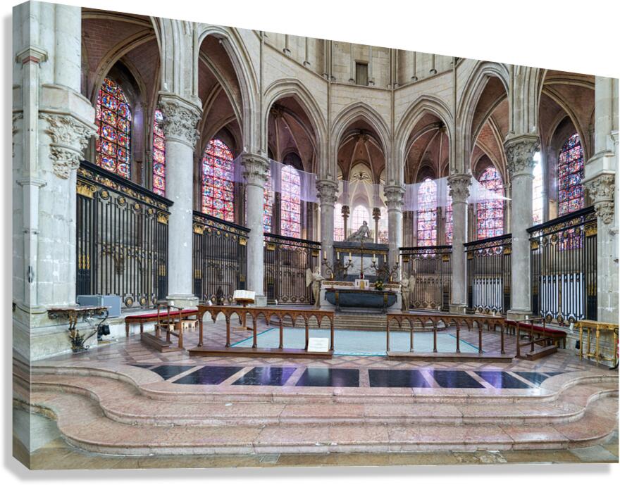 Visit to auxerre cathedral saint etienne in burgundy france