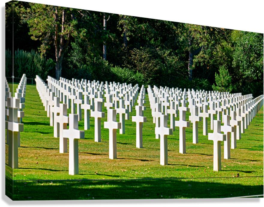 Grave markers at Normandy American Cemetery in Colleville sur Me