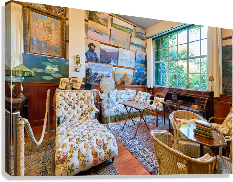 Visit the house of Monet in Giverny Normandy France