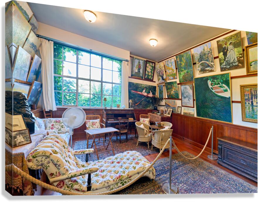 Visit to Monets house in Giverny Normandy France for art lovers