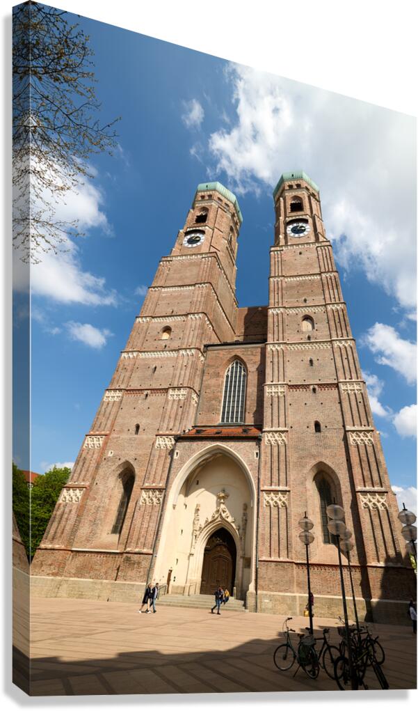 Visit to Frauenkirche in Munich on a sunny day