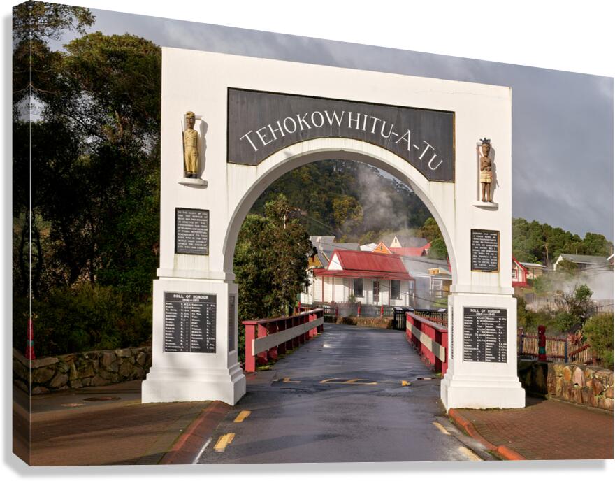 Visit Whakarewarewa living Maori Village in Rotorua New Zealand